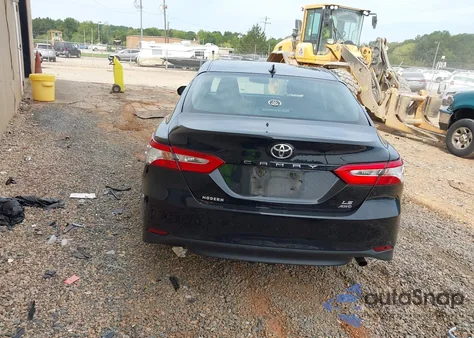 2020 Toyota Camry Le Awd z USA, uszkodzony, nr VIN 4T1L11BK6LU002083